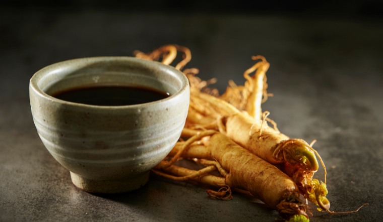 Nước Hồng Sâm và Sâm Nguyên Củ : Giống & Khác